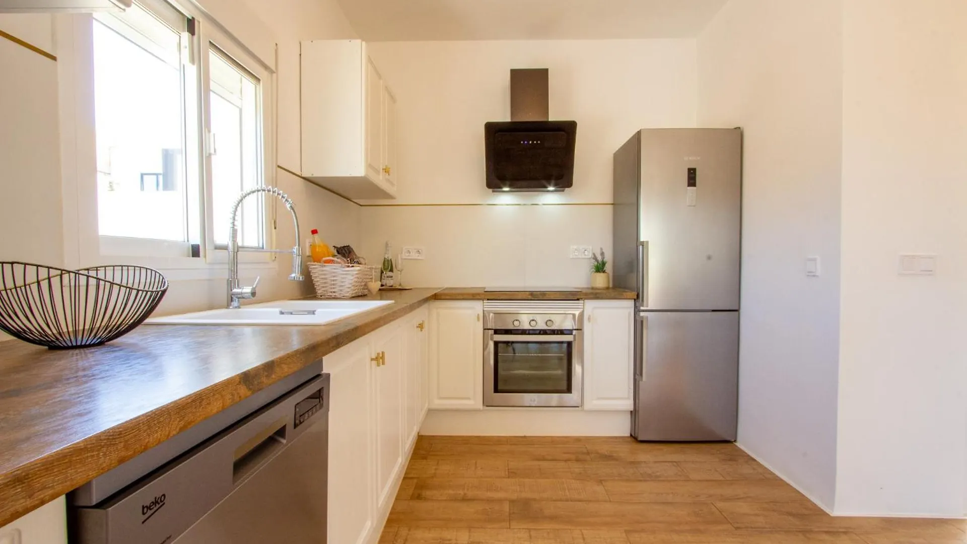 Villa Rubi Nerja 0*,  Ισπανία